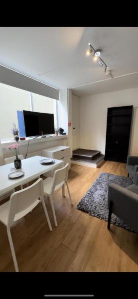 Charming studio in bond street
